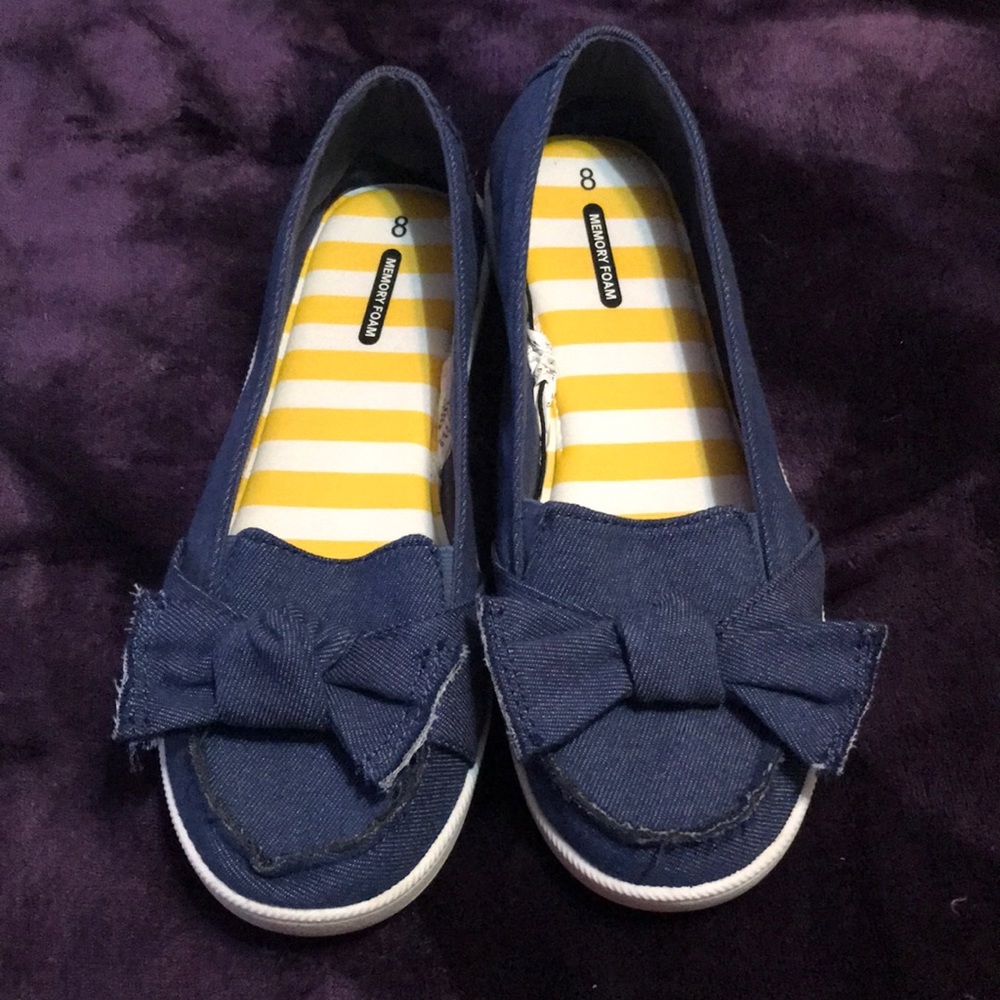 Time & tru memory foam blue jean flats